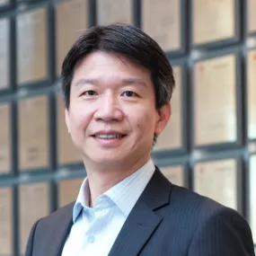 Dr. John Lin 