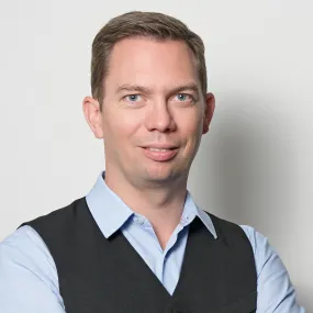Dr. Stefan Joeres