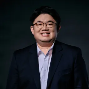 Mr. Jeff (Joonyong) Choi